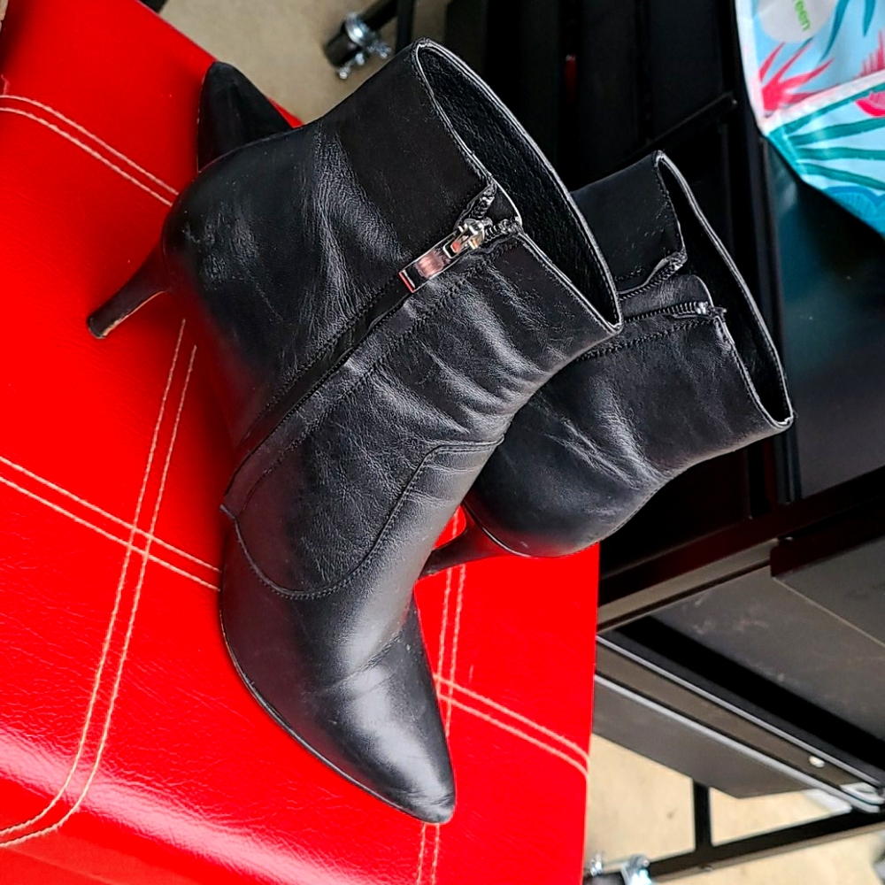 Halogen 9M Heels